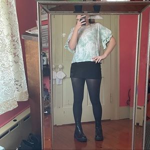 Tie-Dye Top with ruffled sleeves